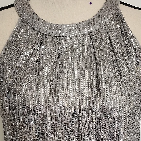 Silver Sequin Sleeveless Top - Picture 2 of 3